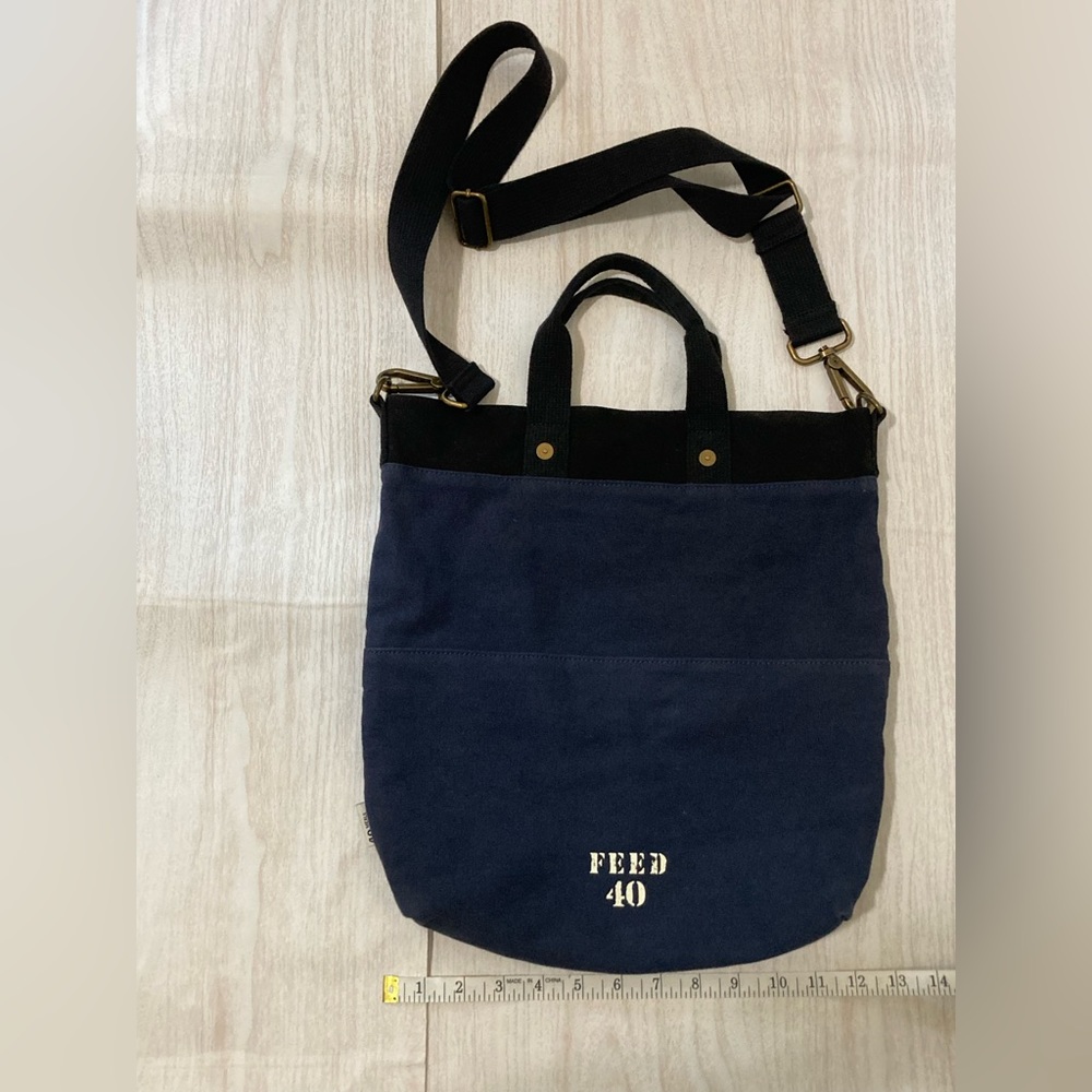 FEED 40 Navy Shoulder Bag / Crossbody